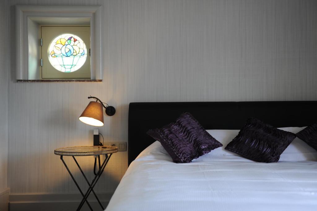 Charmehotel Villa Saporis Hasselt Room photo